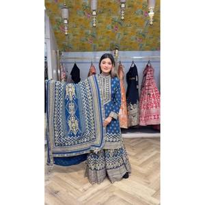 Magnifique ensemble de vêtements indiens et pakistanais élégants pour les occasions spéciales, composé d'un haut, d'un bas et d'un dupatta - Product Image 6