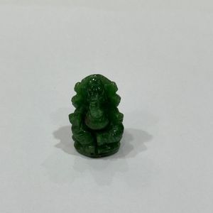 Estatua de Ganesha de Tsavorita Natural Antigua, Tallado Rústico Único, 57.50 Quilates, AAAA, Tanzania, Pieza de Arte Coleccionable de Gema Rara - Product Image 3