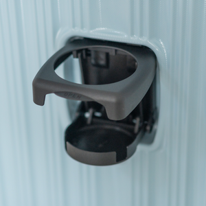 Ensemble de 3 valises rigides en alliage d'aluminium, design tendance, roulettes pivotantes à 360 degrés, serrure TSA, porte-gobelet - Product Image 6