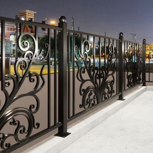 Elegant Wrought Iron & Stainless Steel Villa Balcony Railing Custom Size Modern Design Rust Resistant Strong Structure Finish - Product Image 1