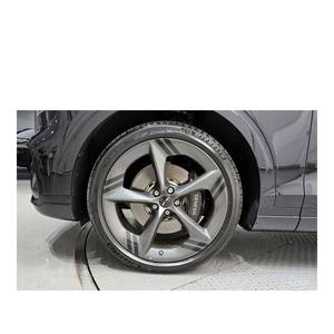 Genesis GV70 2.5T AWD 2024, SUV a Gasolina con 12,646 km, Volante a la Izquierda, Caja de Cambios Automática, Asientos de Cuero, Cámara Trasera - Product Image 5