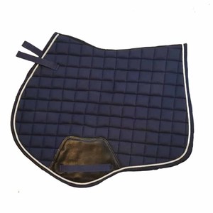 Tapis de selle équestre de haute qualité, respirant et matelassé - Product Image 1