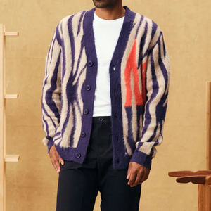 Cardigan unisexe d'hiver en maille unie, respirant, coupe oversize, chaud, en laine/acrylique - Product Image 4