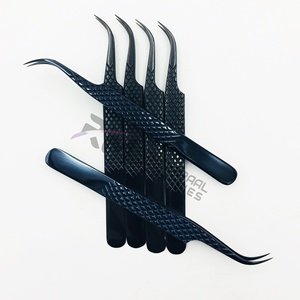 คีมหนีบขนตาปลอม RMI พลาสม่าสีดำสำหรับต่อขนตาพร้อมโลโก้ที่กำหนดเอง - Product Image 4