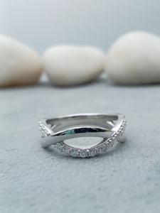 Anillo de Compromiso de Moda de Alta Demanda, Diamante Moissanita de Corte Ovalado, Piedra Brillante, Joyería de Lujo Disponible a Precio de Fábrica - Product Image 5