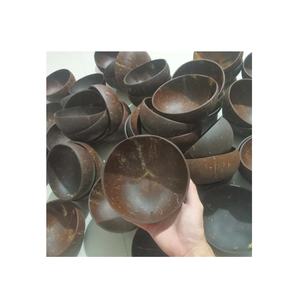 Bol à noix de coco Vietnam Bols à noix de coco bio faits à la main pour smoothies, salades et aliments végétaliens - Product Image 2