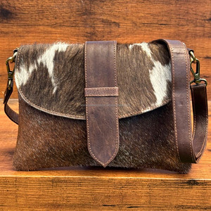 Bulk Purchase Designer Cowhide Crossbody Bag High Quality Genuine Leather Women's Shoulder Bas Luxury Large-Capacity Handbags - Product Image 3