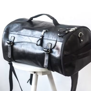 Sac de sport en cuir véritable noir, fait main, durable, spacieux, élégant, unisexe, qualité supérieure - Product Image 4