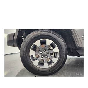 Jeep Wrangler 2.0 Overland Power Top 4 portes, modèle mai 2023, boîte automatique, 19 655 km, sièges en tissu, caméra arrière, conduite à gauche - Product Image 5