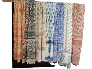 Juego de 6 Pañuelos de Algodón Azul Índigo con Estampado Floral Descolorido, Ajustables para la Cabeza, 22x72 pulgadas, Venta al por Mayor - Product Image 2