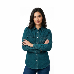 Chemise en jean pour femme à manches longues, boutonnée, décontractée, ample et douce, idéale pour le quotidien et les tenues féminines saisonnières - Product Image 2
