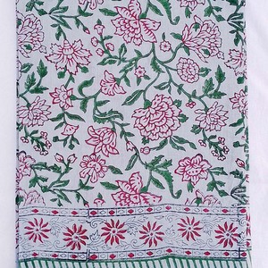 Paréo en coton imprimé à la main motif cachemire floral pour femme, léger, pour l'été, la plage, écharpe, couvre-maillot de bain, séchage rapide - Product Image 3