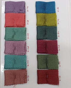 Tela de poliéster Vichitra Silk Plain Print, ligera, 60GSM, tejida, en stock, para confección de ropa, kurti, vestido, sari, para mujeres y niñas. - Product Image 1