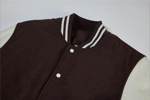 Veste varsity marron pour homme avec manches blanches, coupe classique, col rabattu, fermeture boutonnée, couleur unie, vêtement décontracté pour l'automne - Product Image 3