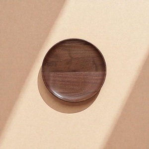 Assiettes à dîner en bois massif, ensemble de plateaux de service en bois naturel d'Inde, par F S International - Product Image 3