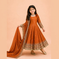 Ensemble Anarkali brodé avec dupatta, vêtements ethniques traditionnels pour fille, provenant d'un fournisseur indien