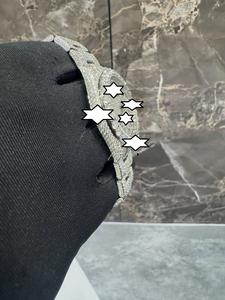 Montre de luxe sportive et élégante, sertie de diamants, avec moissanite de clarté VVS1, analogique, pour hommes et femmes, exportation Inde - Product Image 2