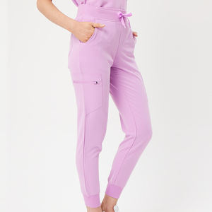 Tenue d'infirmière personnalisée OEM 2026 pour femme, nouvelle collection, multi-poches, col en V zippé, design uni, avec aiguille - Product Image 5