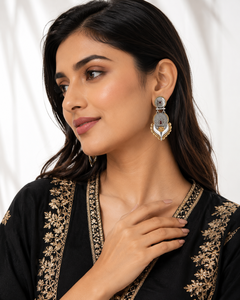 Export Oxidized <b>Silver</b> Two Tone <b>Dangle</b> Drop <b>Earring</b> with Bezel Setting Bohemian Flower Design Women Bulk Supplier Wholesale - Product Image 4