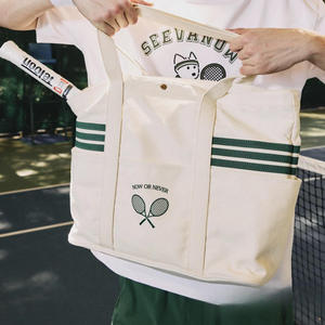 Sac de raquette en toile surdimensionné, personnalisable avec logo et couleur, capacité 50-70L, design à blocs de couleur au fond, pour le badminton - Product Image 3