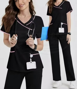 Conjunto de uniforme médico para mujer, cuello en V, color negro, con ribete rosa, tejido de algodón y poliéster, incluye pantalones. - Product Image 3