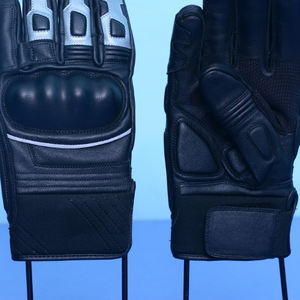 Gants de moto d'hiver en cuir de vachette personnalisés en gros avec poignées et caractéristiques imperméables - Product Image 6