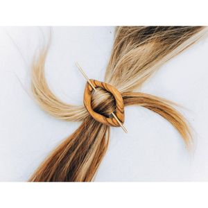 Pasador de Pelo Artesanal Premium, Ecológico, de Madera, Artesanía de Bambú y Madera Premium - Product Image 4