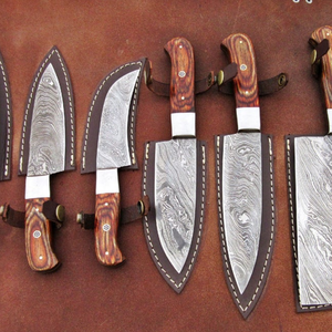 Ensemble de 7 couteaux de chef en acier Damas faits à la main avec manches en bois brun, pour la cuisine professionnelle, la découpe et le hachage - Product Image 6