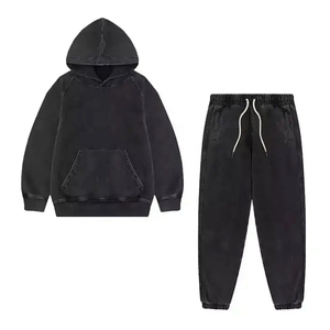 Survêtement unisexe noir à capuche, manches longues, couleur unie, décontracté, pour l'automne, 100 % coton lavé, coupe ample avec cordon de serrage et côtés. - Product Image 1