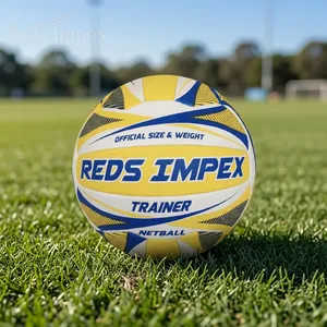 Ballon de netball personnalisé en caoutchouc synthétique de qualité supérieure, durable, toutes saisons, avec une adhérence élevée, design léger, pour jouer en intérieur et en extérieur - Product Image 1