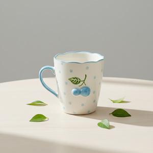 Taza de Porcelana Fina de Primera Calidad 3460987C-0.36, Nueva, con Estampado de Arándanos Claros y Puntos - Product Image 3