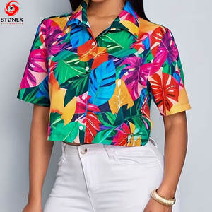 Camiseta Corta Elegante para Mujer, Transpirable, Ecológica, con Estampado de Hojas Coloridas, Cintura Alta, Manga Corta, con Logotipo Personalizado - Product Image 3