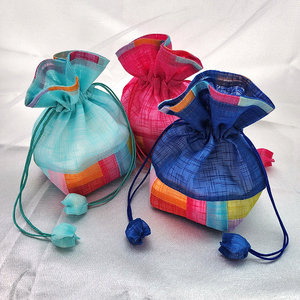 [Goyu] Bolsa Tradicional Coreana Bokjumeoni con Parche Cuadrado, Bolsa de Regalo de Tela Colorida con Cordón, Amuleto de la Suerte, Almacenamiento de Joyas Hecho a Mano - Product Image 4