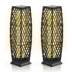 Set 2 pezzi lampade da terra in vimini diamantate ad energia solare con luci solari da giardino a LED - Product Image 1