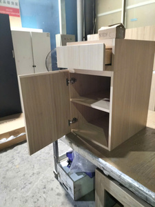 Gabinete de Cocina Moderno de Madera de Abedul y Roble BC18D1-L con Diseño de Panel de Puerta y Cajón de MDF - Fácil Instalación - Product Image 2