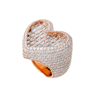 Bijoux Hip Hop en Argent Sterling 925 Plaqué Rhodium avec Moissanite en Forme de Cœur Givrée et Grappe de Baguettes – Cadeaux de Mariage ou de Fiançailles - Product Image 2
