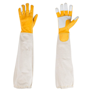 Guantes de Apicultura con Forma Personalizada |   Manguito de lona extra largo |   Calidad de Exportación Global - Product Image 1