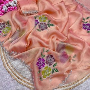 Sari en soie premium imprimé brodé avec travail Jarkhan et chemisier de créateur non cousu – Prix de gros par Royal Export - Product Image 6