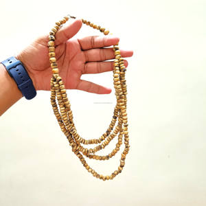 Collier ras du cou ethnique tribal fait main en corne de buffle brûlée, multi-brins, pour femme - Product Image 6