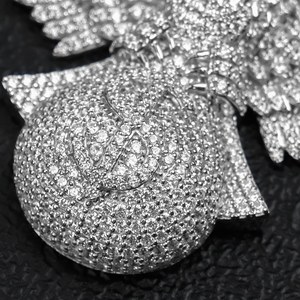 Colgante de Plata de Ley 925 con Incrustaciones de Diamantes Moissanite y Baño de Oro, Diseño de Bolsa de Dinero y Halcón/Águila, Estilo Hip Hop para Hombre y Mujer - Product Image 4