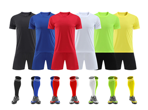 Camiseta de Fútbol Personalizada Sublimada Unisex con Cuello Redondo, Manga Corta, Absorbente de Humedad, Sólida, para Todas las Temporadas, Uniforme de Fútbol para Adultos - Product Image 4