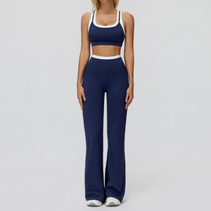Ensemble de yoga 2 pièces de haute qualité pour femmes : soutien-gorge de sport et pantalon évasé – Tenue de fitness et d'entraînement pour le yoga et les activités sportives - Product Image 3