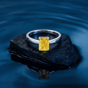 Anillo de Compromiso Solitario con Diamante Amarillo Cultivado en Laboratorio, Corte Radiante, Oro Blanco, Anillo de Promesa, Joyería Fina Minimalista para Novia, Regalo - Product Image 3