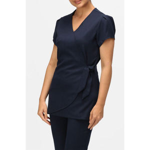 Tunique de Salon OEM, Uniformes de Luxe pour Esthéticiennes, Coiffeuses, Thérapeutes, Spas et Hôpitaux - Product Image 4