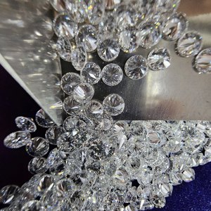 Diamants de laboratoire R&K GEMS HK49 0.10CT à 5CT, cultivés HPHT, pureté VVS VS, couleur D, taille brillant, polis, pour bijoux - Vente en gros - Product Image 5