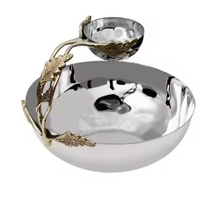Tazón para Servir de Estilo Moderno, Recipiente Metálico Plateado con Borde Dorado con Acento de Coral Marino, Tazón para Servir Mariscos - Product Image 3