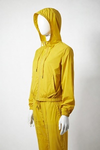 Chaqueta Deportiva con Capucha para Hombre, Estilo Único, Casual, Cortavientos, Reversible, Transpirable, Cómoda, de Alta Calidad y Económica - Product Image 4