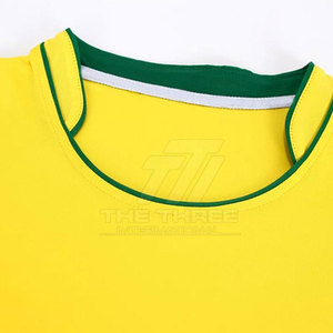 Uniforme de Fútbol Transpirable de Alta Calidad con Logotipo Personalizado, Disponible en Múltiples Tallas y Colores, Perfecto para Escuelas y Clubes - Product Image 2