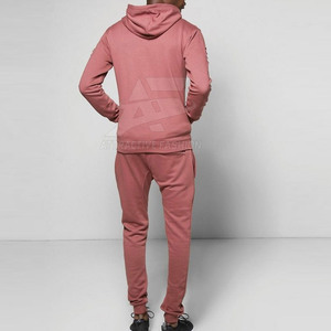 Best Selling <b>Pullover</b> <b>Men</b> Distressed Tracksuits Winter Wear Custom Solid Color Distressed Tracksuits - Product Image 2