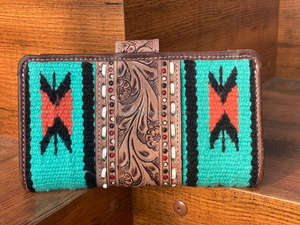 กระเป๋าคลัทช์หนังสไตล์ตะวันตก aztec tooled ใหม่ทำด้วยมือแท้สีน้ำตาลวินเทจที่ไม่ซ้ำกันออกแบบสำรับบัตรกระเป๋าสตางค์หนัง - Product Image 3